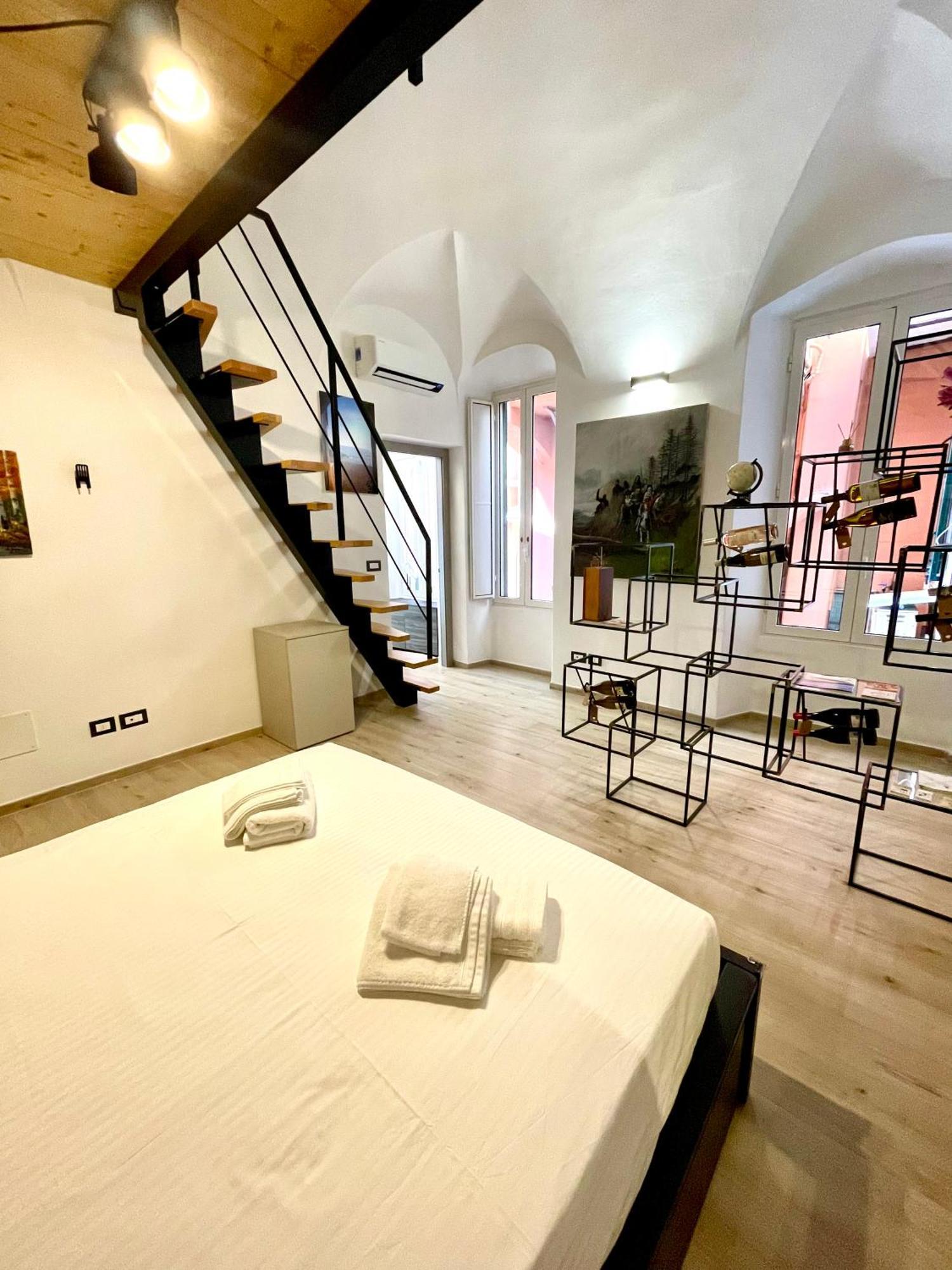 Grothouse Apartment Finale Ligure Bagian luar foto